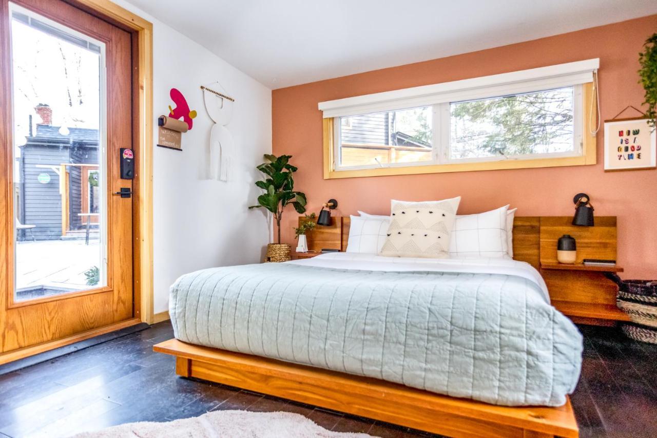 The Herwood Inn Вудсток Экстерьер фото