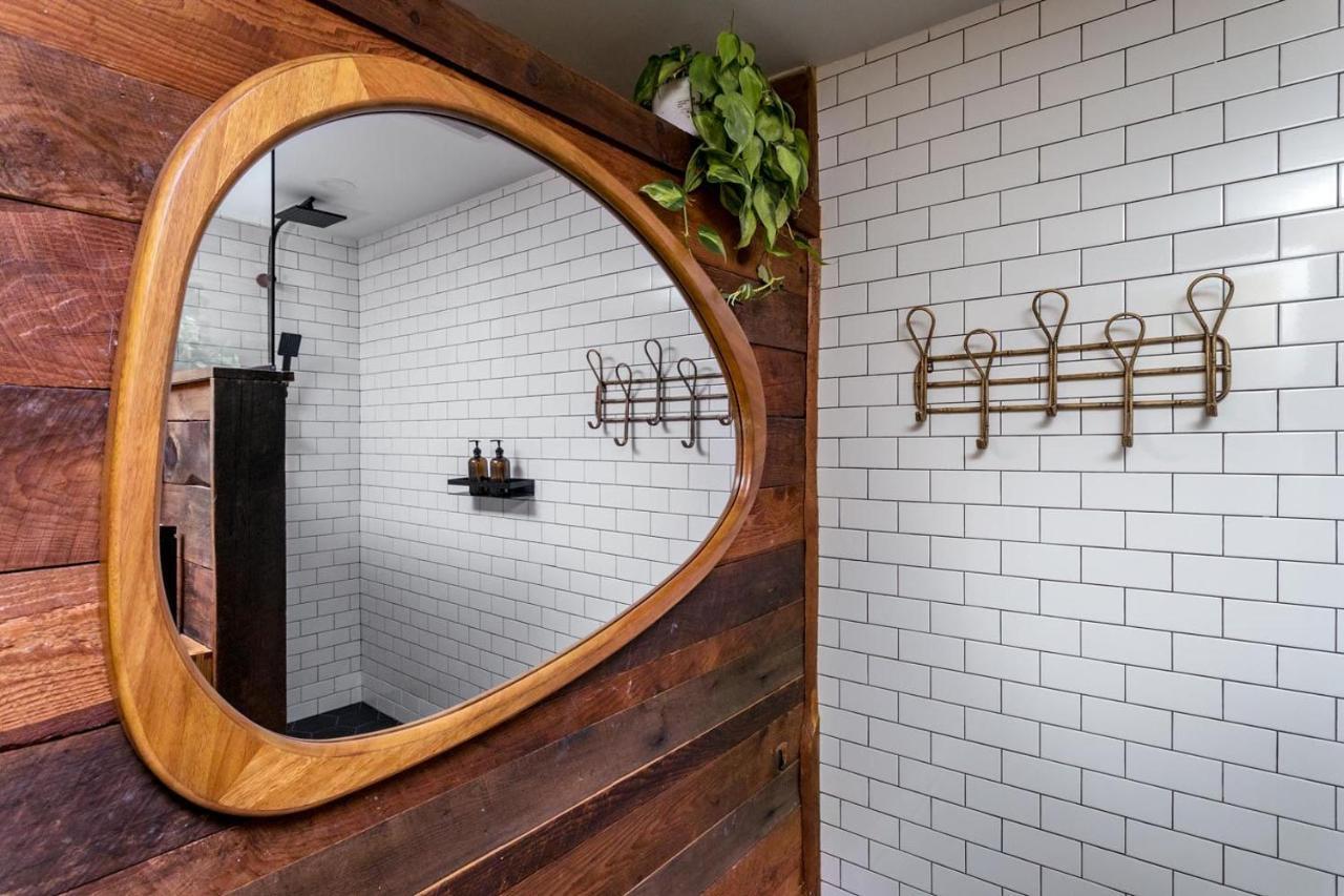 The Herwood Inn Вудсток Экстерьер фото