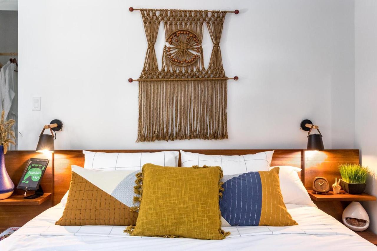 The Herwood Inn Вудсток Экстерьер фото
